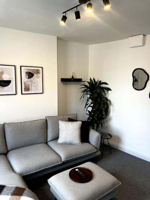 Central Chic 3 Bed, Great Location Γουίντσεστερ Εξωτερικό φωτογραφία