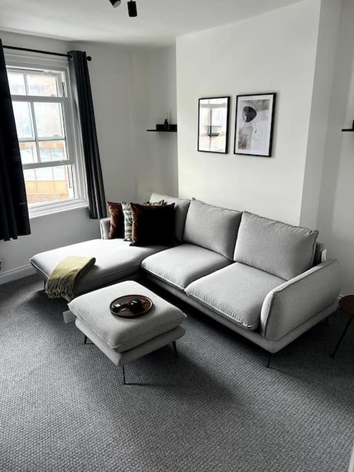 Central Chic 3 Bed, Great Location Γουίντσεστερ Εξωτερικό φωτογραφία