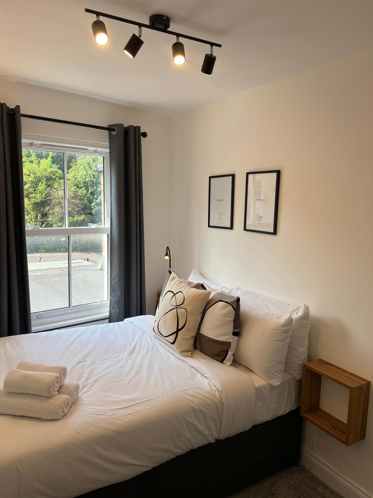 Central Chic 3 Bed, Great Location Γουίντσεστερ Εξωτερικό φωτογραφία