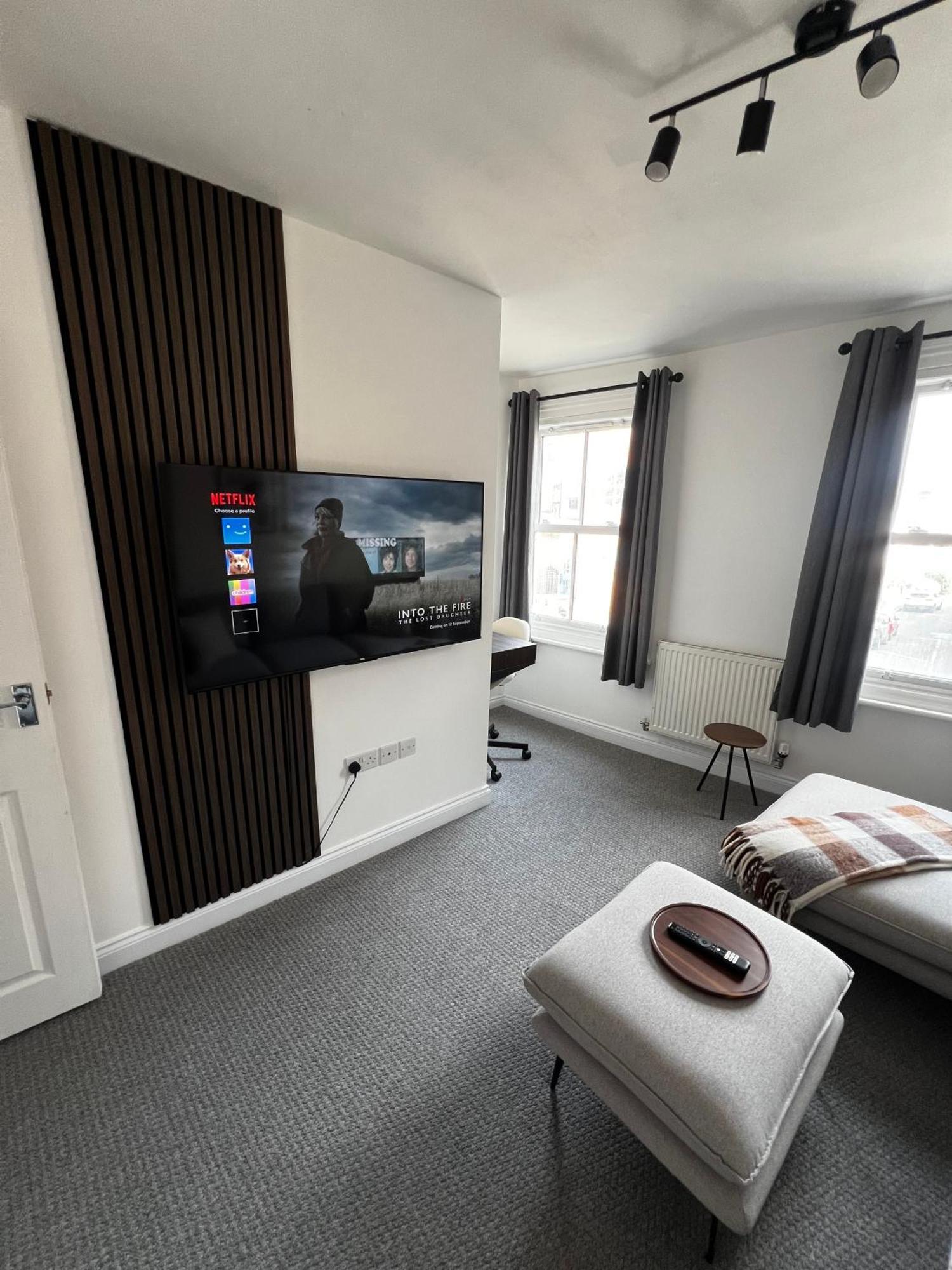 Central Chic 3 Bed, Great Location Γουίντσεστερ Εξωτερικό φωτογραφία